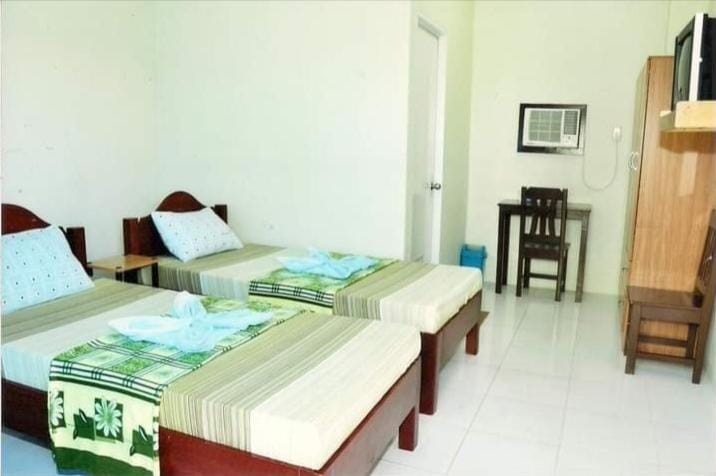 Villa Almedilla Pension House Inn in Panglao