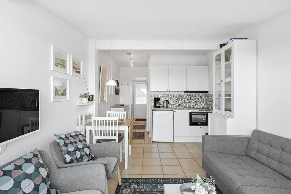 5579-Gudhjem-Sdr-Strandvej-128-1-lejl-17 Apartment in Bornholm