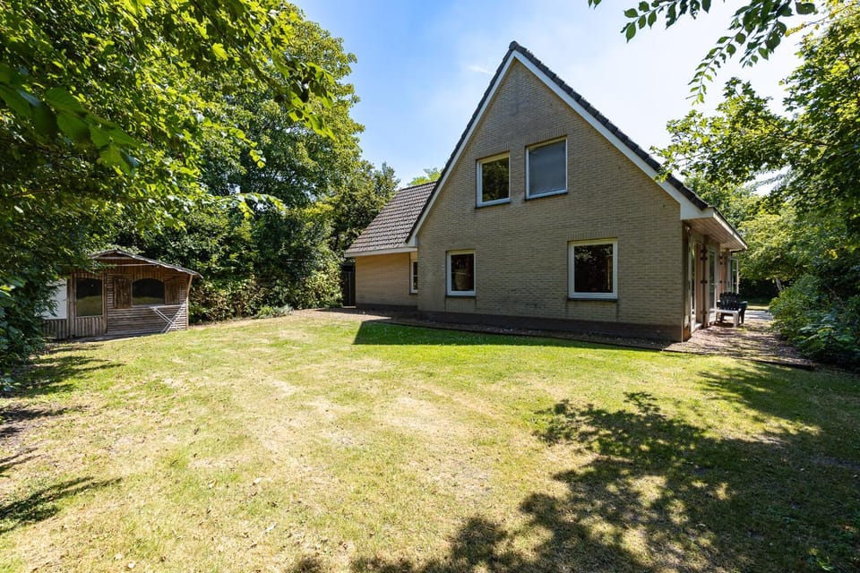 Vrijvakantiehuis Jhr de Casembrootplein 33 House in Domburg