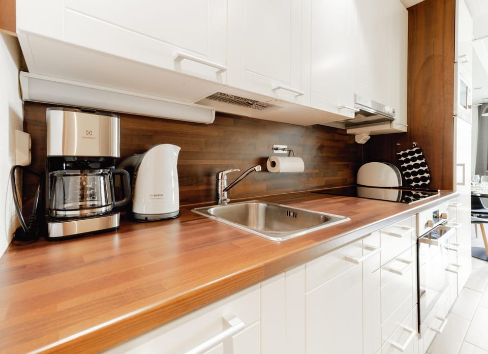 Coffee/tea facilities, kitchen