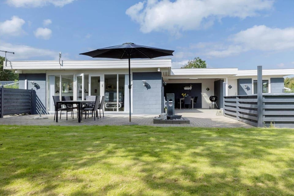 LF12708-vinderup-Solsortevej-8 House in Central Denmark Region