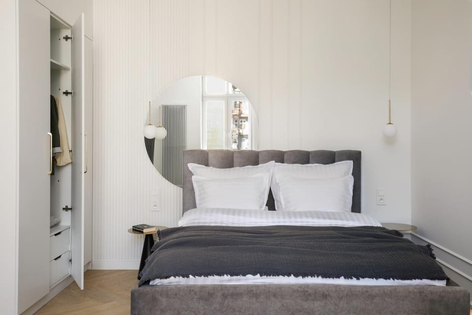 Bed, Photo of the whole room, Bedroom, wardrobe