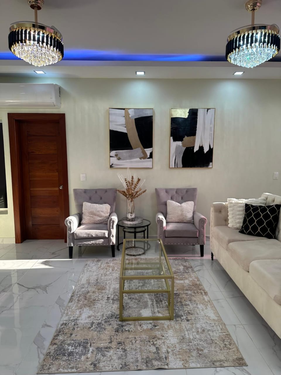 Gorgeous 3 Bedrooms and Two and a half Bathrooms Apt!!! Apartment in Duarte Province, Dominican Republic