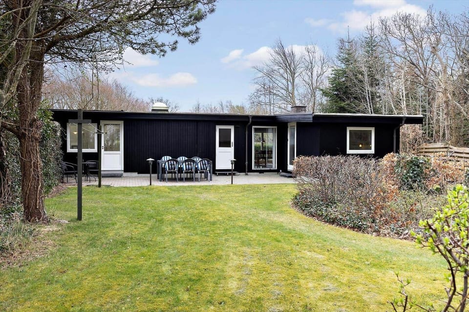 LF10225-Thyholm-Skovstien-25 House in Central Denmark Region