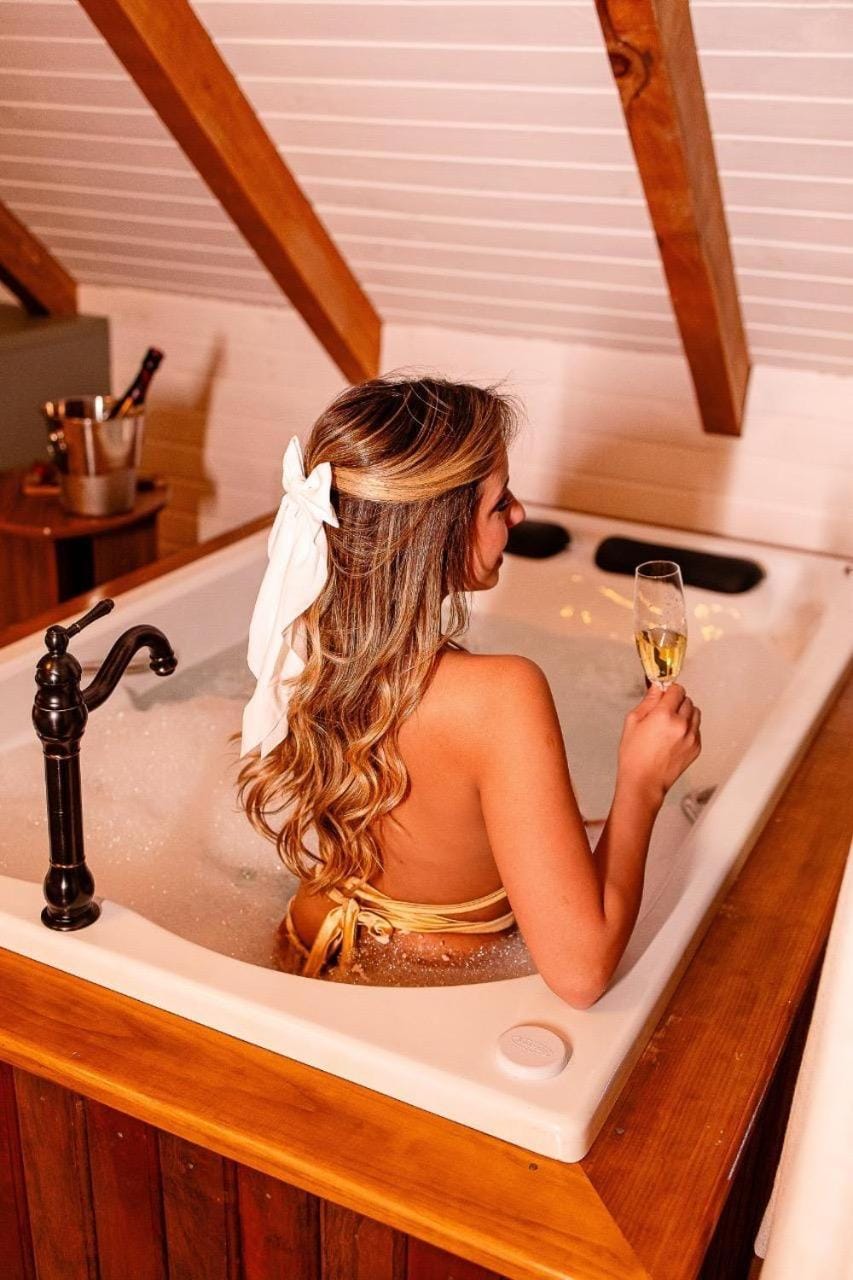 Hot Tub, Hot Tub, Bath, heating