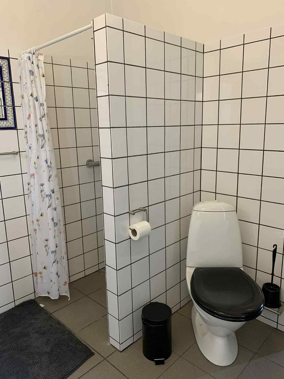 Toilet, Bathroom, Public Bath