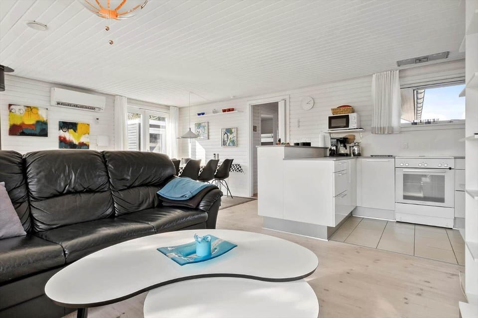 HA201-Hals-Tigervej-3 House in Denmark