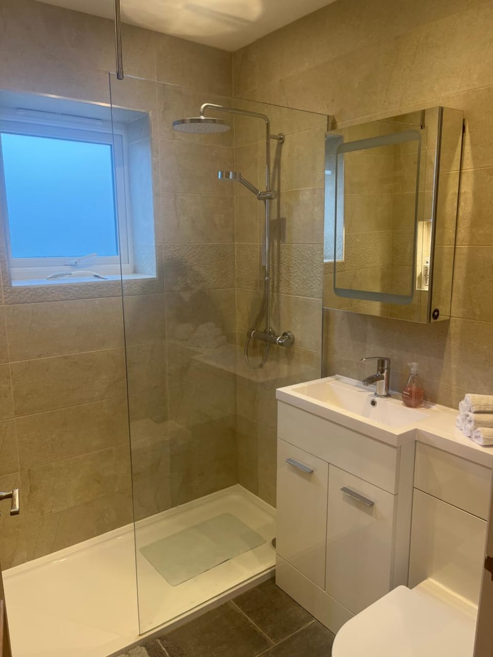 Shower, Bathroom