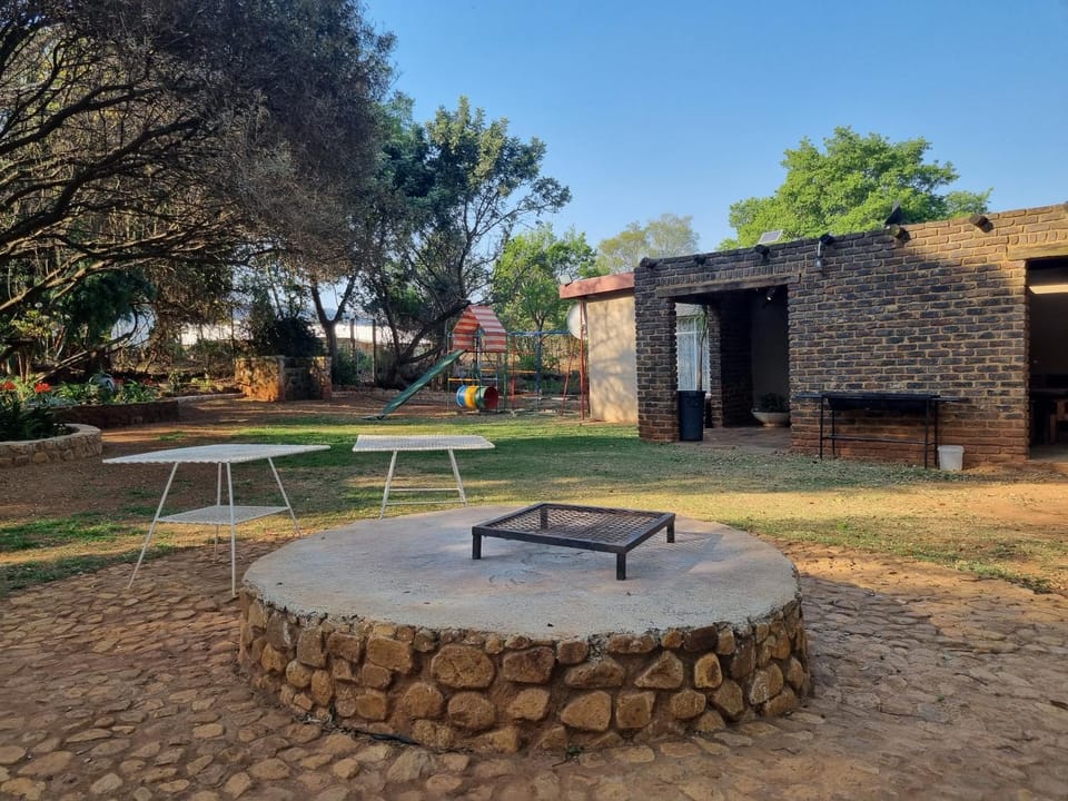 Ma-Ria's Farmhouse House in Gauteng