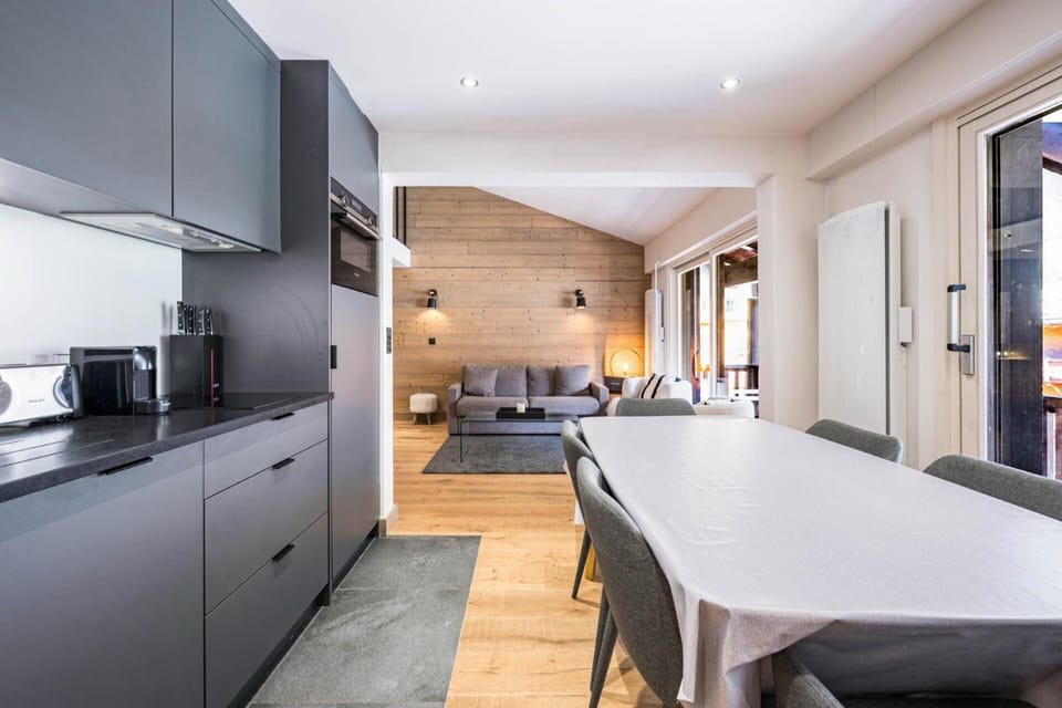 Résidence Le Dome - Appartement duplex renove · Centre station MAE-1543 Apartment in Val dIsere
