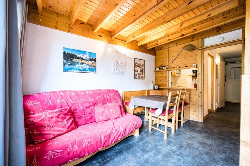 Résidence Le Val D'illaz - Studio mezzanine · proche centre station MAE-1823 Apartment in Val dIsere