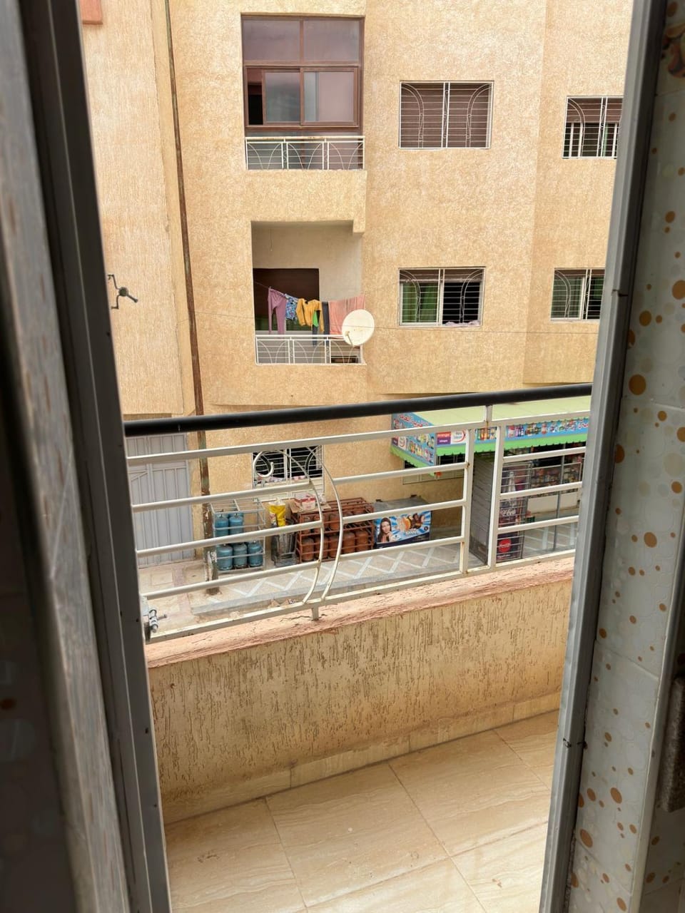 Appartement calme et spacieuse Apartment in Meknes