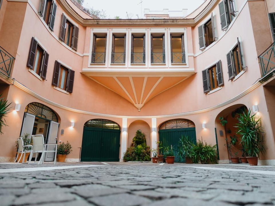 Property building, Facade/entrance, Lobby or reception, Inner courtyard view