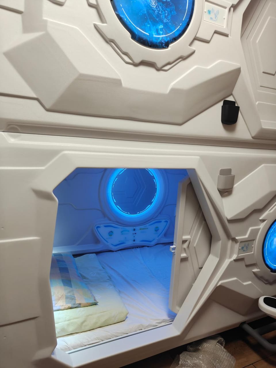 Spisaka Rooms&Capsules for Mens - Self Check-in Hostel in Warsaw