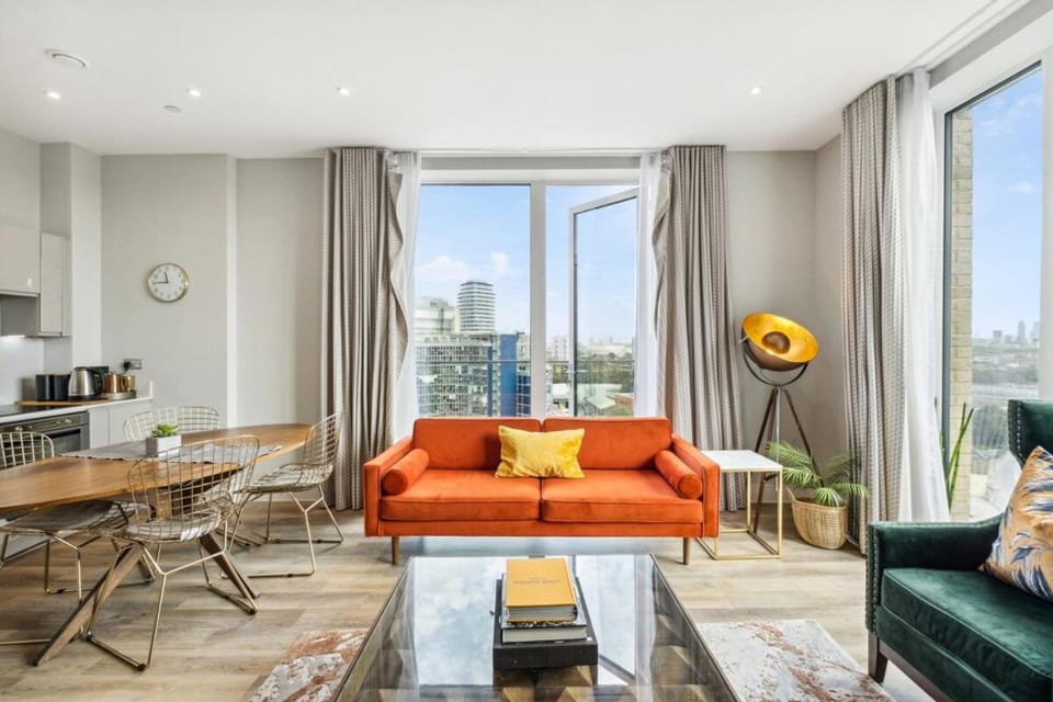 View (from property/room), Balcony/Terrace, Seating area, Dining area, pet friendly