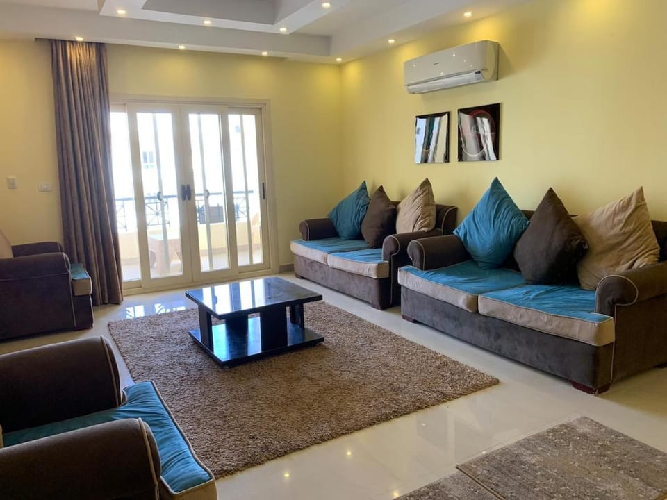 Cozy apartment Sheikh Zayed - Prime location Apartment in Egypt