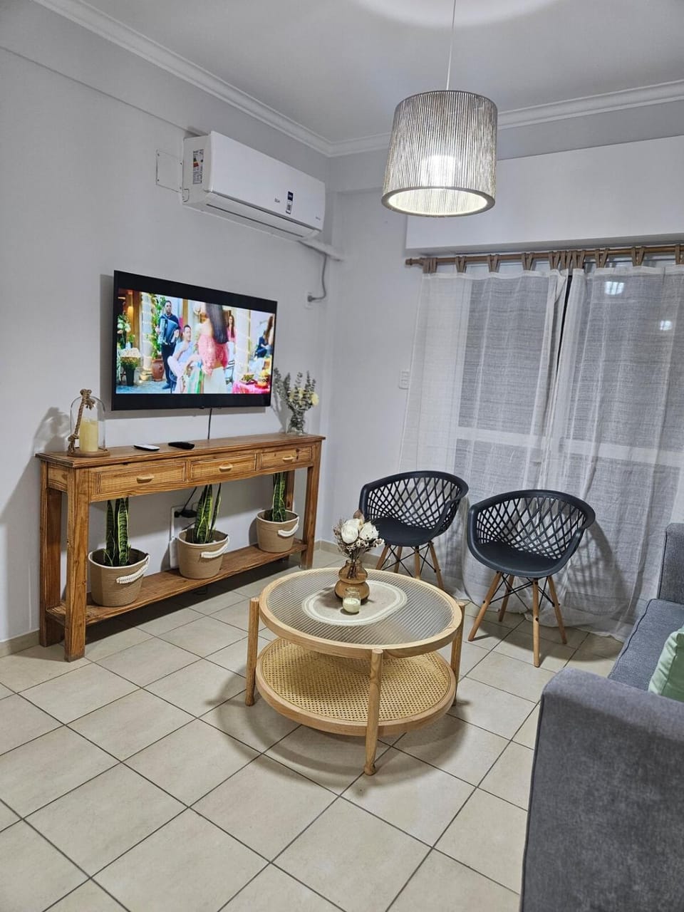 Communal lounge/ TV room, Living room