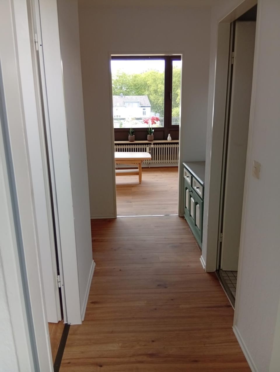 Zentral & ruhige Wohnung mit Balkon & Parkplatz nahe Einkaufen Apartment in North Rhine-Westphalia