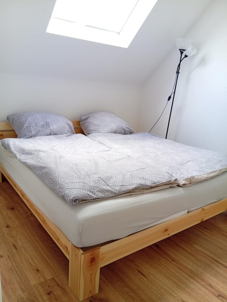 Zentral & ruhige Wohnung mit Balkon & Parkplatz nahe Einkaufen Apartment in North Rhine-Westphalia