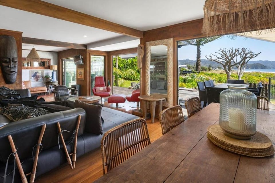 Balcony/Terrace, Living room, Seating area, Dining area, Sea view