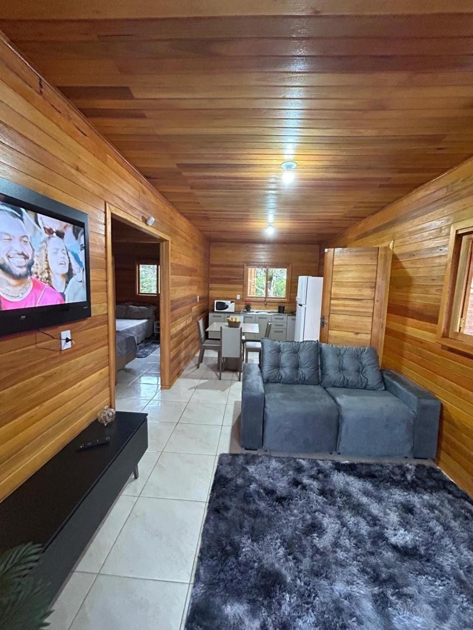 Communal lounge/ TV room, TV and multimedia, Living room, Seating area