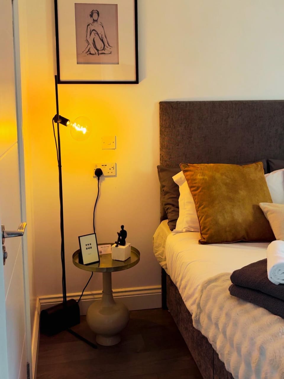 Bed, Bedroom