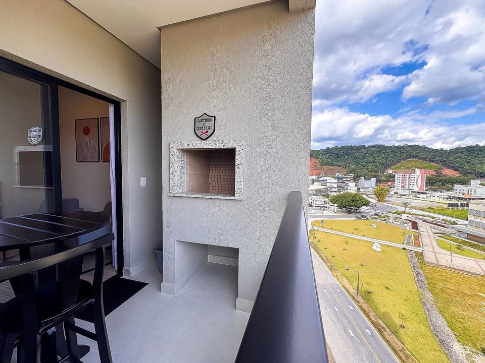 Apto com 1 quarto e sacada com churrasqueira Apartment in Brusque