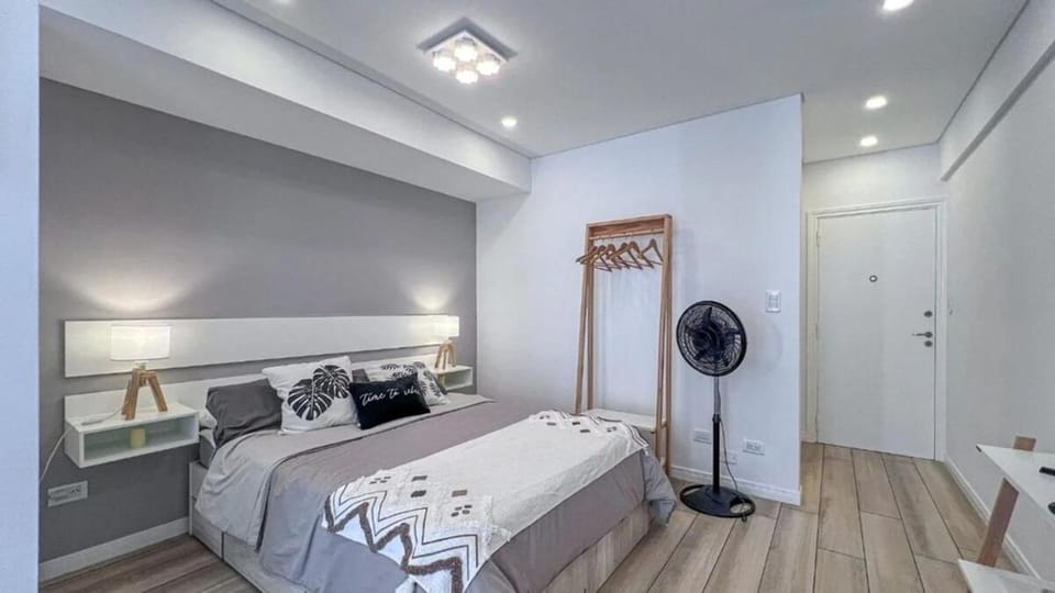 Bed, Photo of the whole room, Bedroom, wardrobe