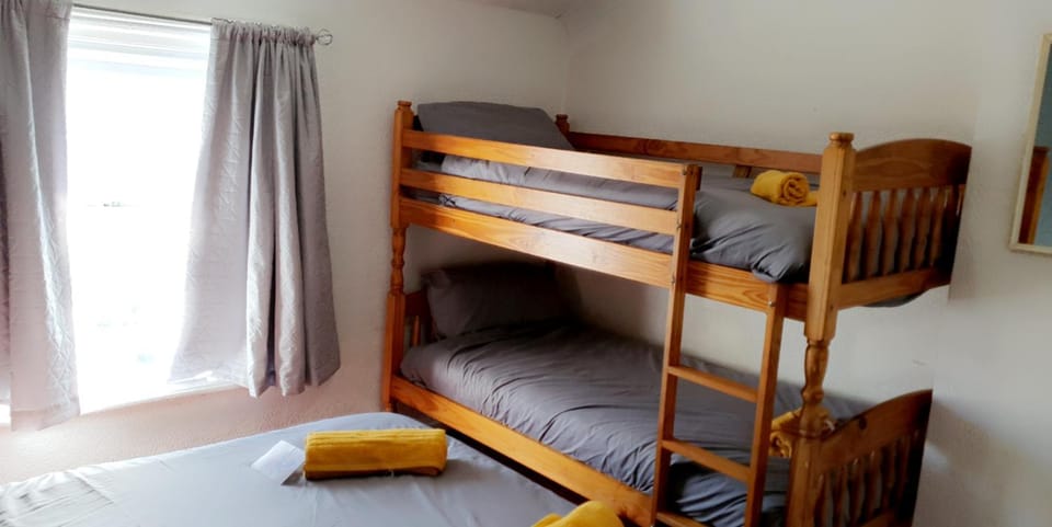 bunk bed