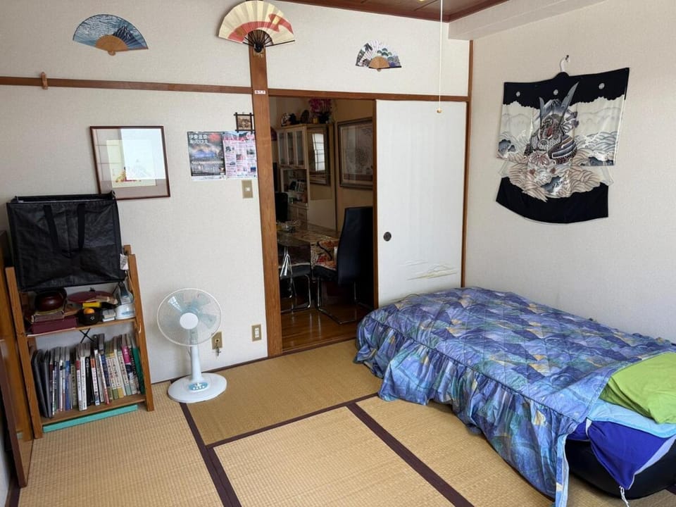 Ikko's House Apartment in Shizuoka Prefecture