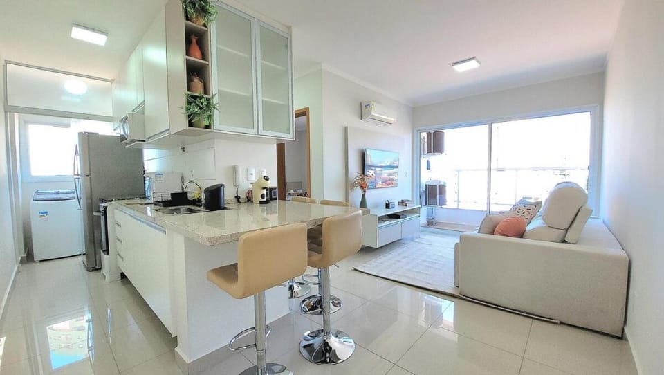 Kitchen or kitchenette, Living room, Seating area, Dining area, stove