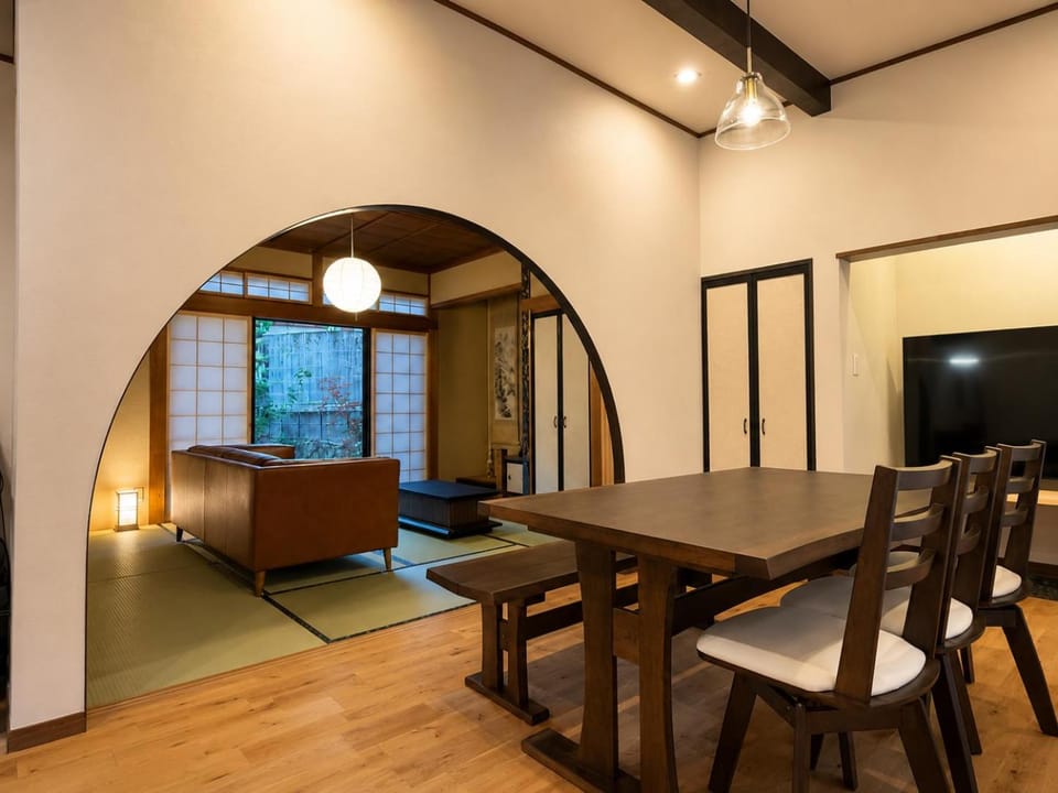 Living room, Dining area