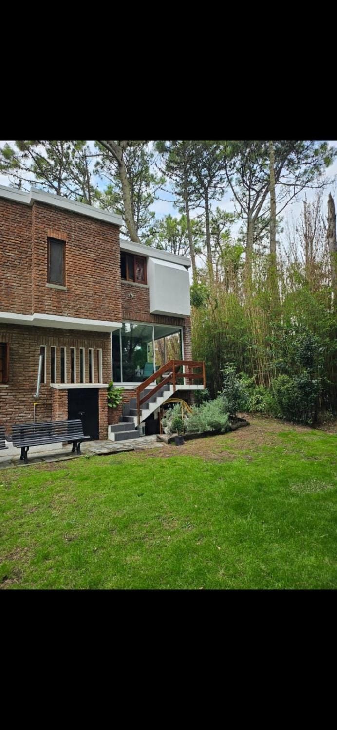 Casa Alta Con Piscina en el Bosque de Carilo House in Cariló