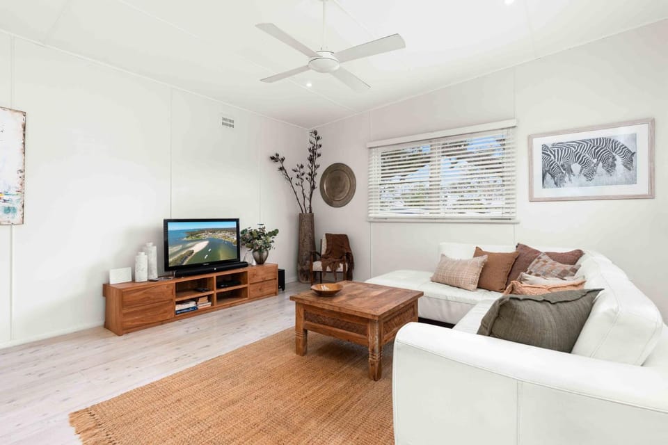 Whitewash Cottage by Experience Jervis Bay House in Huskisson