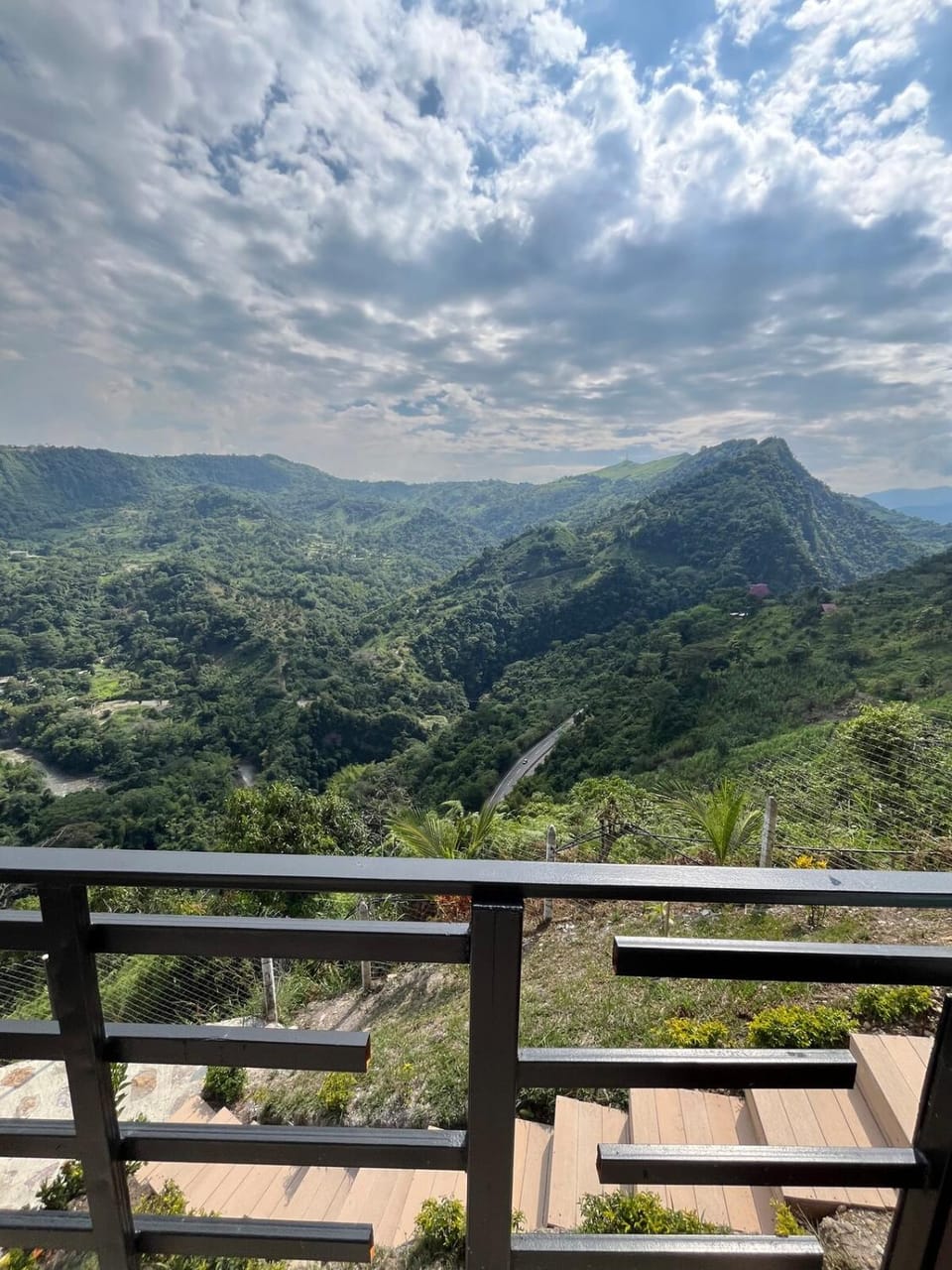 View (from property/room), Balcony/Terrace, Mountain view