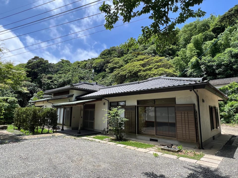 Property building, Garden