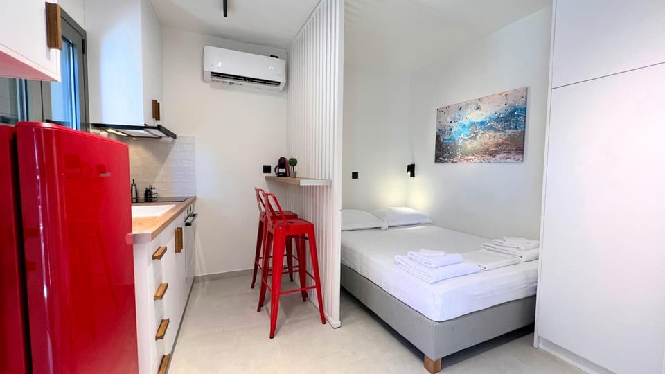 Kitchen or kitchenette, Photo of the whole room