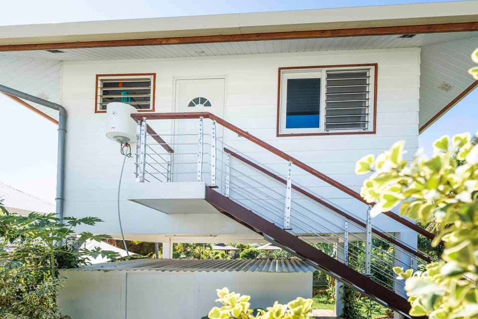 Property building, Day, View (from property/room), Balcony/Terrace
