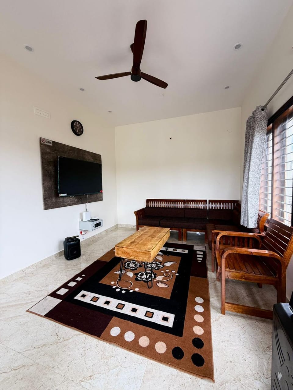 Breezy Villa - Mysore Villa in Kerala