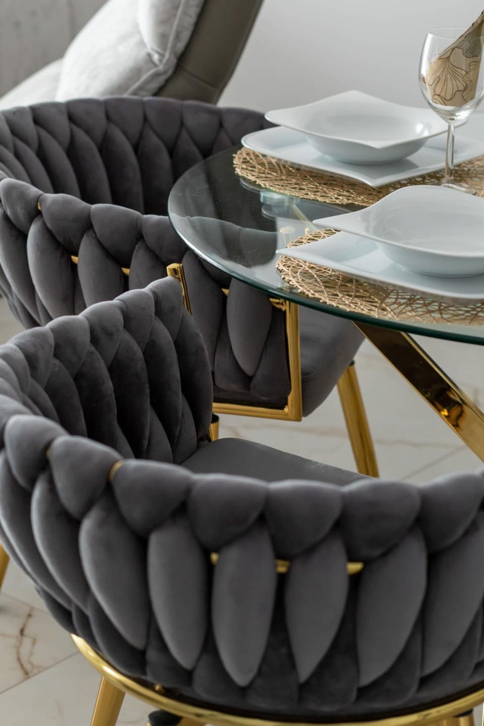 Seating area, Dining area