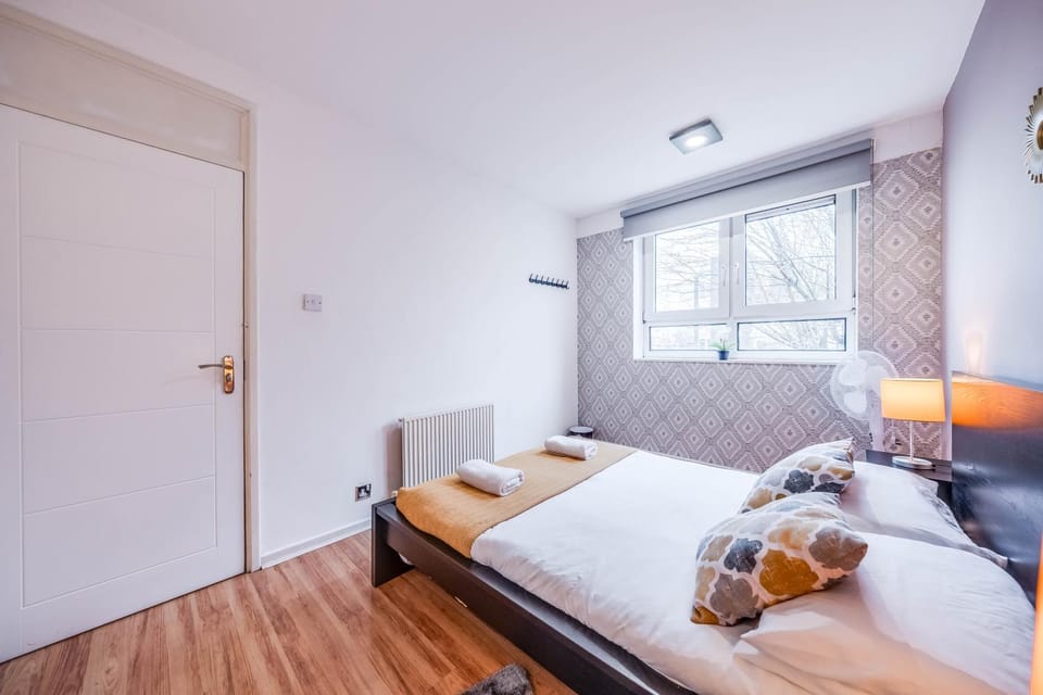 Coco's place in Mile End Apartment in London Borough of Hackney