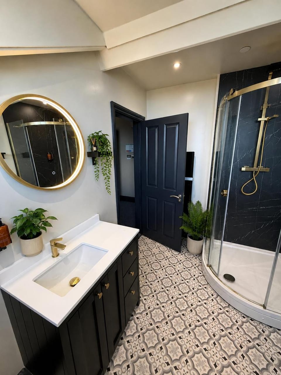 Shower, Bathroom