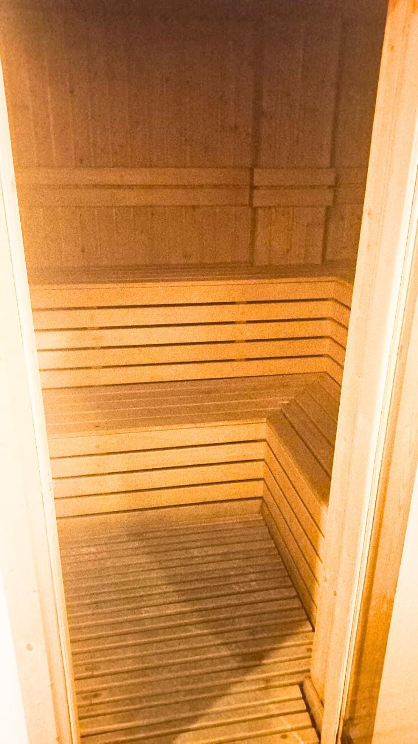Sauna, Sauna, soundproof