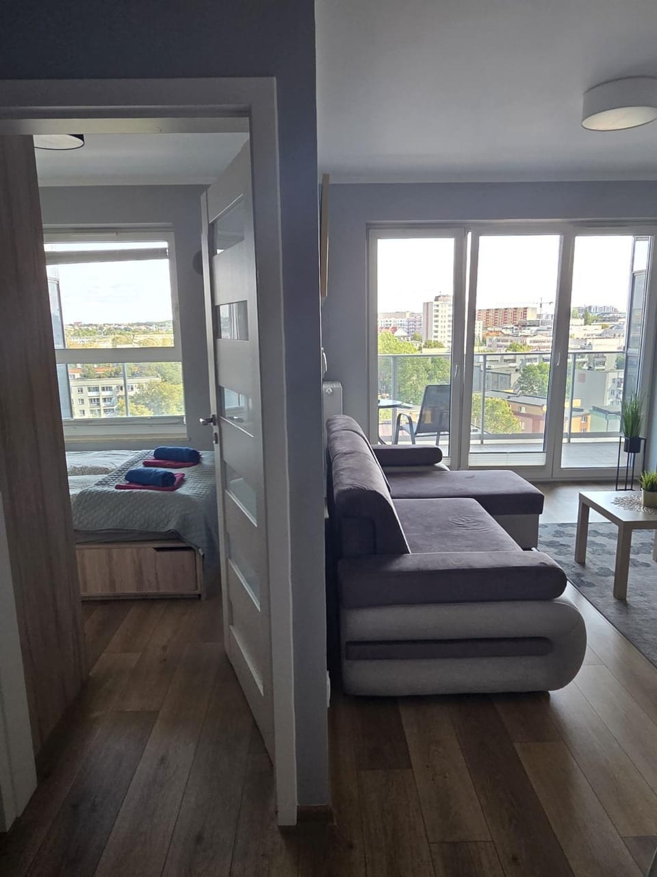 Living room, Photo of the whole room, Bedroom
