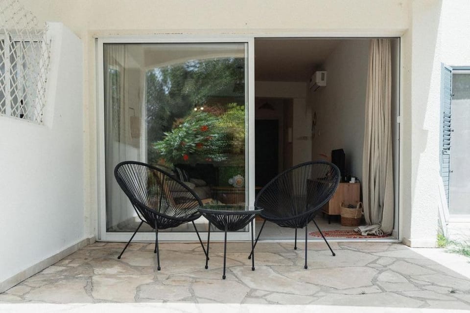 Paphos - Paradise Gdns 1BR with Pool, Terrace, Parking Apartment in Yeroskipou