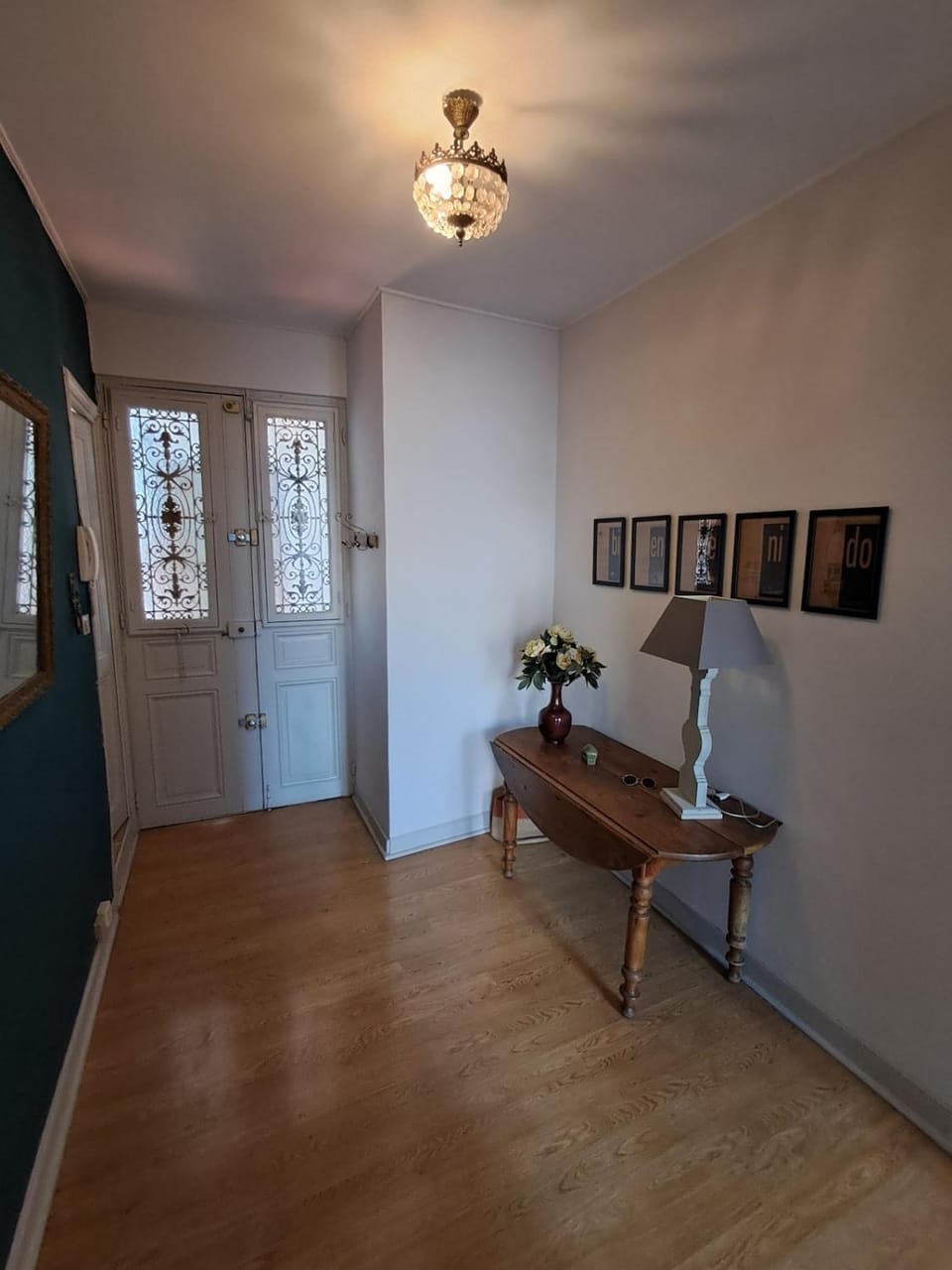 Grand appartement au cœur d'Avignon Apartment in Avignon