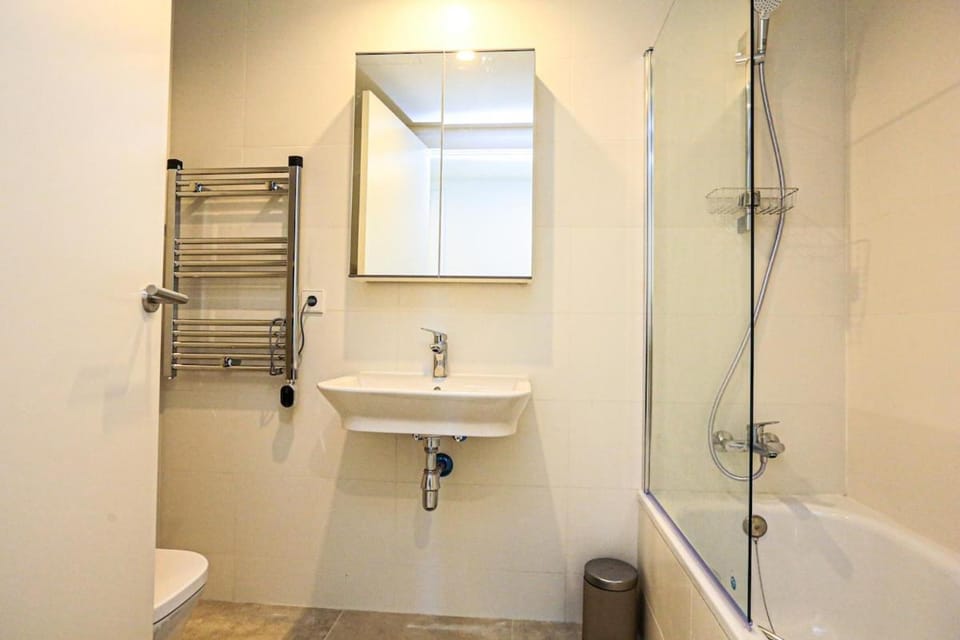 Penthouse apartment with pool next to beach & port Apartment in Cambrils