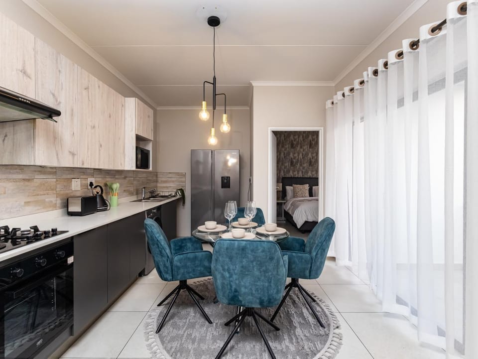 Reece Luxury Midrand Suite Apartment in Gauteng