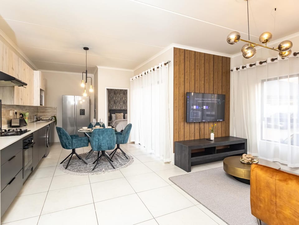 Reece Luxury Midrand Suite Apartment in Gauteng