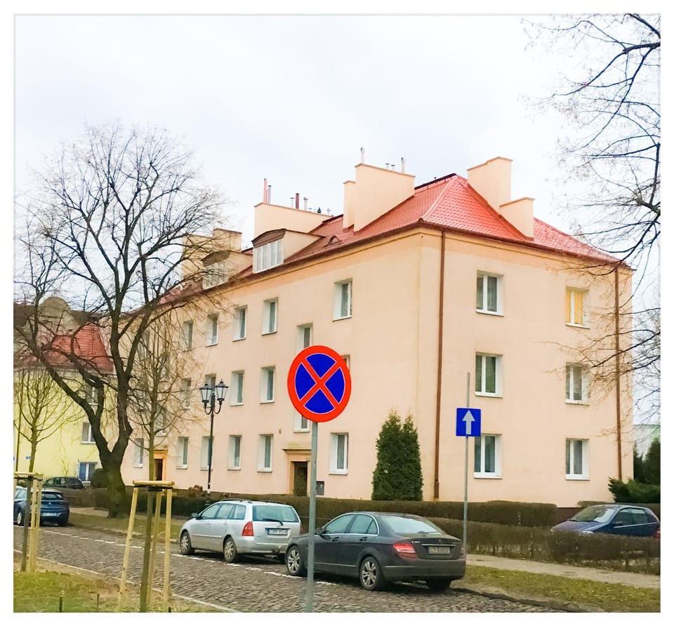 Property building, Facade/entrance